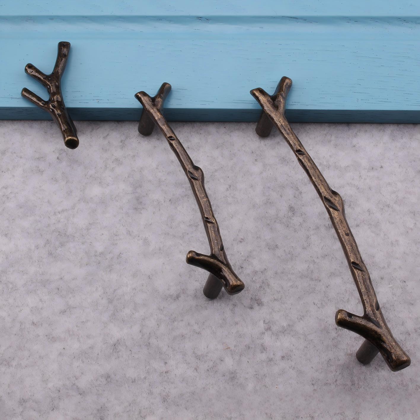 Modern European Black Bronze K – Unique Furniture Hardware Pulls Bewertung und Preis