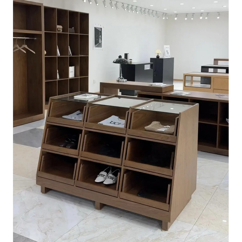 Children's Clothing Store Naka – Furniture And Hardware Store Bewertung und Preis